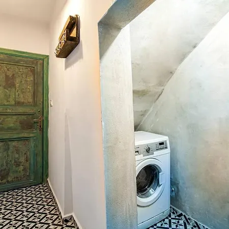 Sleek In Balat, Fatih * اسطنبول